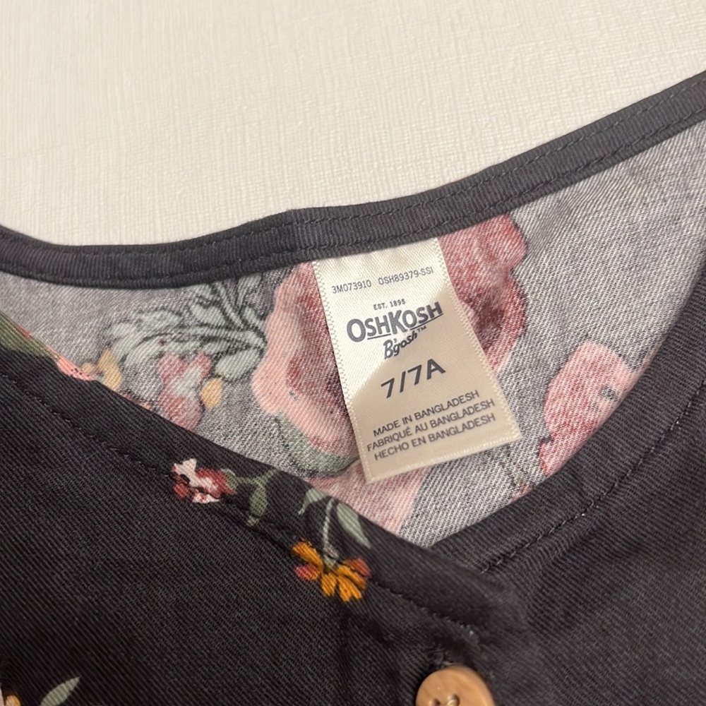 NWT Cute OshKosh B'gosh Gray Pink Floral Button Dress Girls - Picture 3 of 5